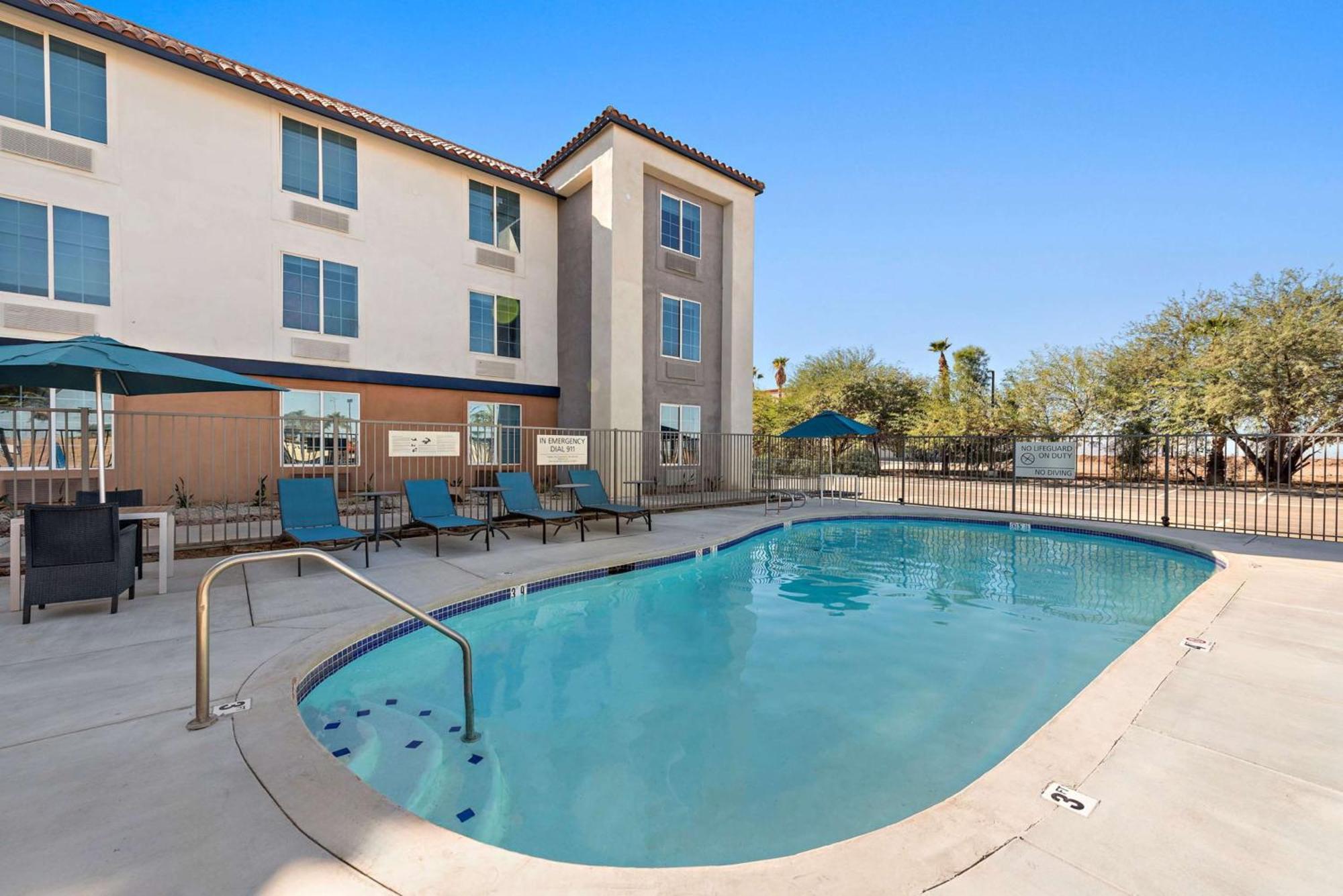 Hampton Inn By Hilton Calexico Екстер'єр фото